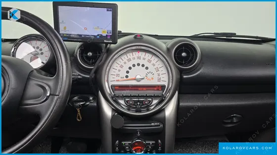 MINI COUNTRYMAN STANDARD