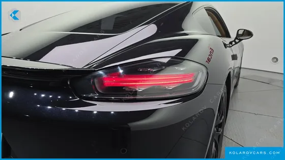 PORSCHE 718 2.0