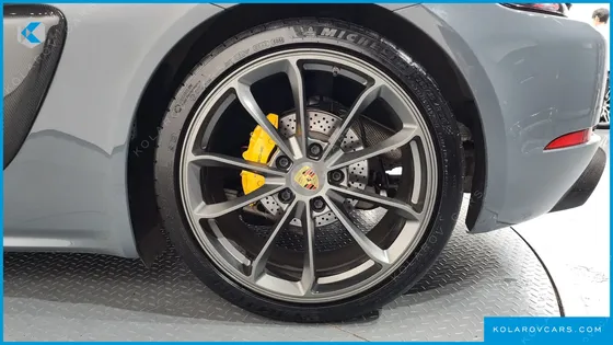 PORSCHE 718 2.0
