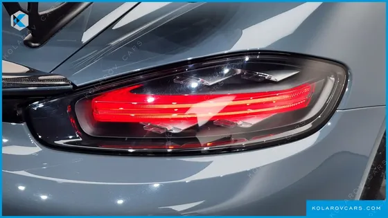 PORSCHE 718 2.0