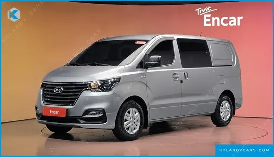 HYUNDAI STAREX VAN 5-SEATER