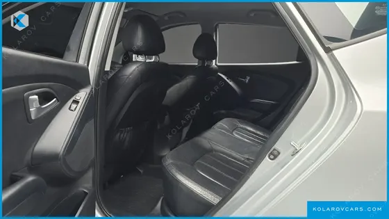 HYUNDAI TUCSON DIESEL 2WD LX20