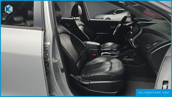 HYUNDAI TUCSON DIESEL 2WD LX20