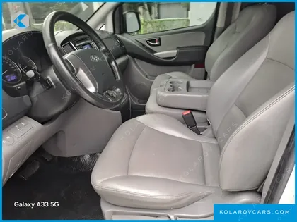 HYUNDAI STAREX VAN 3-SEATER