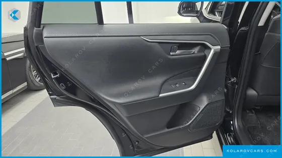 TOYOTA RAV4 2,5 4WD HYBRID LTD