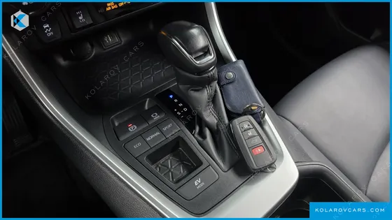 TOYOTA RAV4 2.5 2WD HYBRID XLE