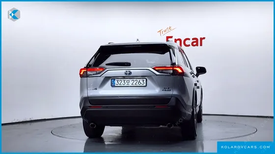 TOYOTA RAV4 2.5 2WD HYBRID XLE