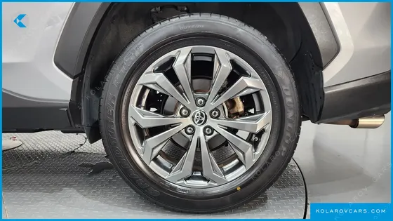 TOYOTA RAV4 2.5 2WD HYBRID XLE