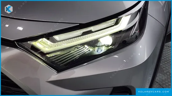 TOYOTA RAV4 2.5 2WD HYBRID XLE