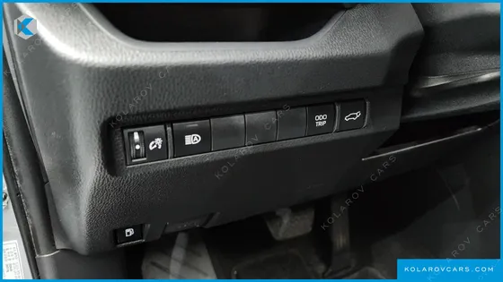 TOYOTA RAV4 2.5 2WD HYBRID XLE