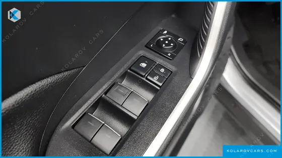 TOYOTA RAV4 2.5 2WD HYBRID XLE