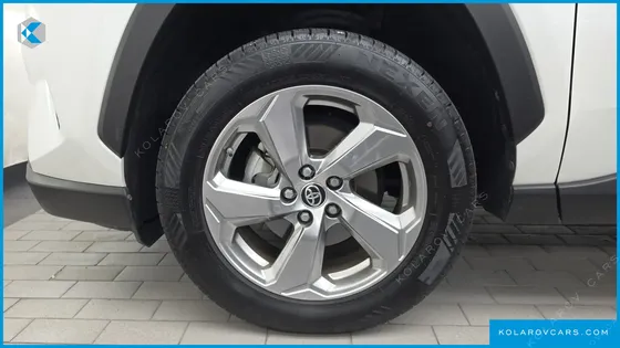 TOYOTA RAV4 2.5 2WD HYBRID