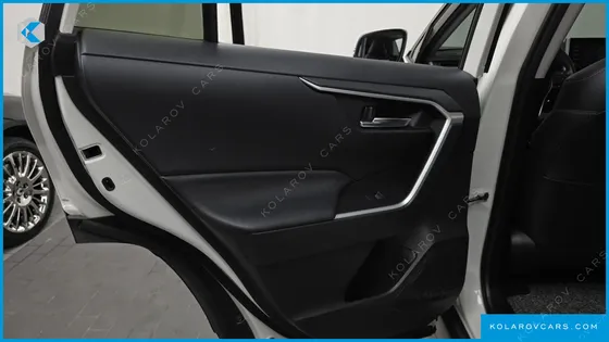 TOYOTA RAV4 2.5 2WD HYBRID