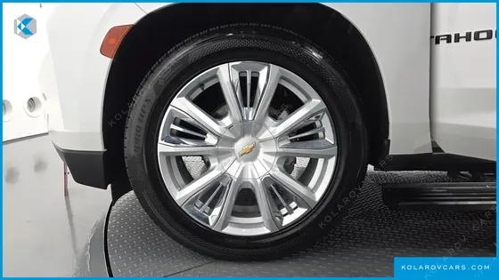 CHEVROLET (GM DAEWOO) TAHOE 6.2 DARK KNIGHT 4WD