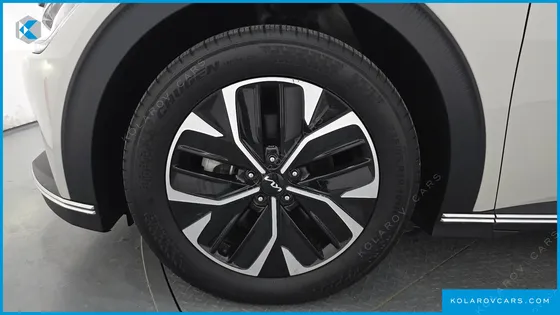 KIA EV6 STANDARD 4WD