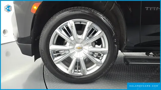 CHEVROLET (GM DAEWOO) TAHOE 6.2 DARK KNIGHT 4WD