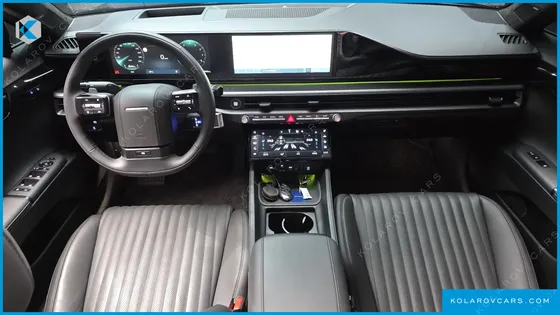 HYUNDAI GRANDEUR 2,5 GASOLINE 2WD