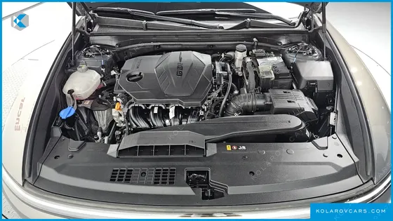 HYUNDAI GRANDEUR 2,5 GASOLINE 2WD