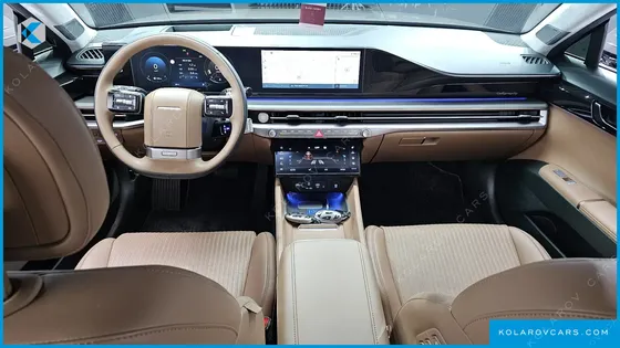 HYUNDAI GRANDEUR 2,5 GASOLINE 2WD
