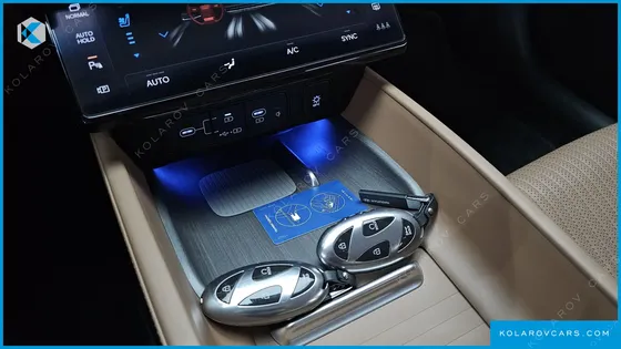 HYUNDAI GRANDEUR 2,5 GASOLINE 2WD