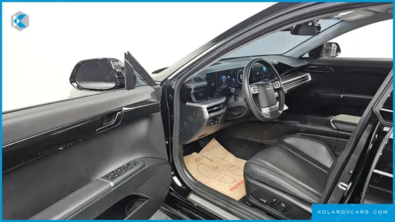 HYUNDAI GRANDEUR 2,5 GASOLINE 2WD