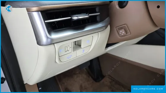 HYUNDAI GRANDEUR 2,5 GASOLINE 2WD