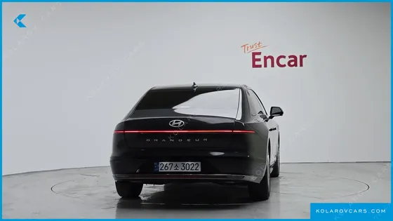 HYUNDAI GRANDEUR 3,5 GASOLINE 4WD