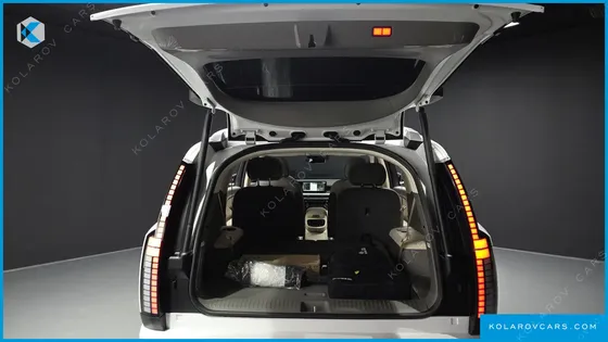 HYUNDAI IONIQ 9 CRUISE TYPE AWD