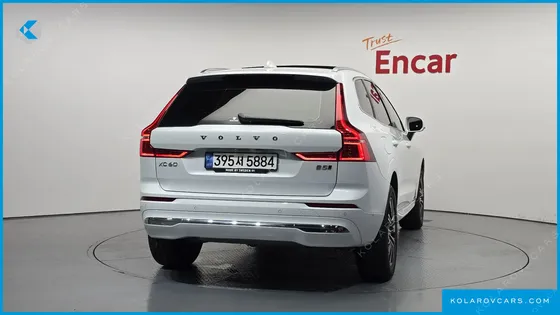 VOLVO XC60 B5 INSCRIPTION
