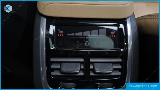 VOLVO XC60 B5 INSCRIPTION