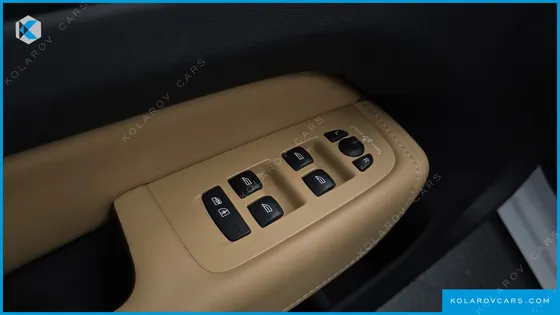VOLVO XC60 B5 INSCRIPTION