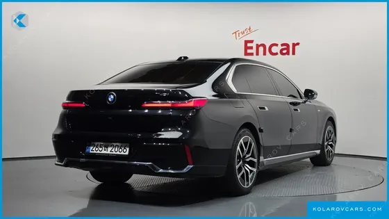 BMW 7 SERIES 740I SDRIVE M SPORT