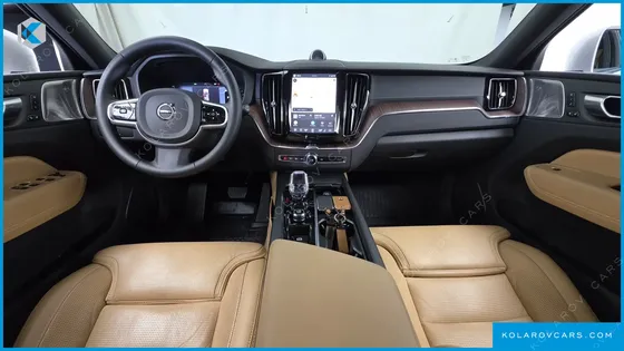 VOLVO XC60 B6 ULTIMATE BRIGHT