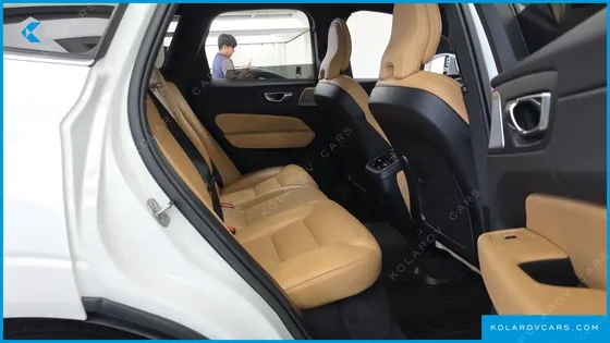 VOLVO XC60 B6 ULTIMATE BRIGHT