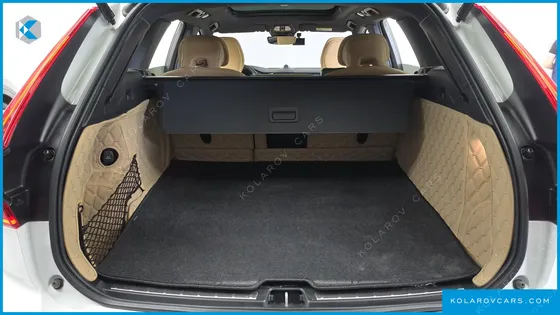 VOLVO XC60 B6 ULTIMATE BRIGHT