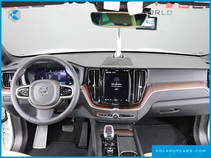 VOLVO XC60 B6 ULTRA BRIGHT