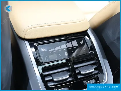 VOLVO XC60 B6 ULTRA BRIGHT