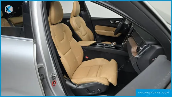 VOLVO XC60 B5 INSCRIPTION