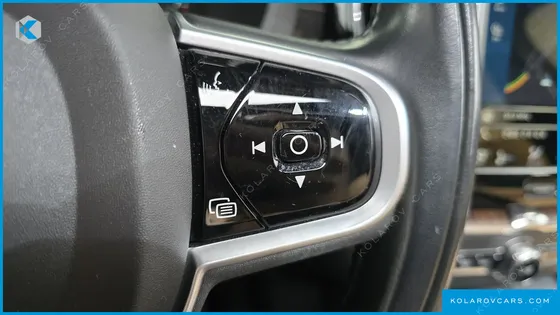 VOLVO XC60 B5 INSCRIPTION