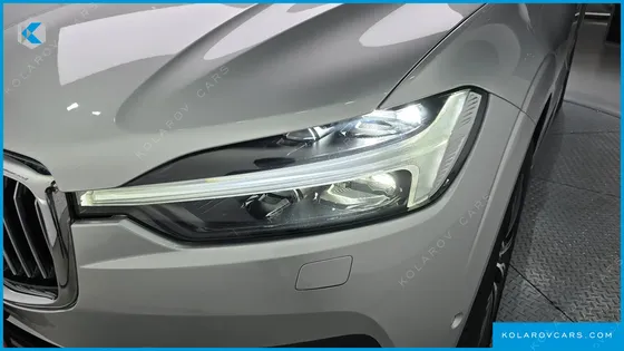 VOLVO XC60 B5 INSCRIPTION