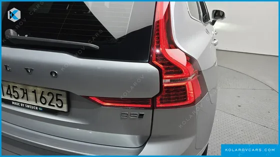 VOLVO XC60 B5 INSCRIPTION