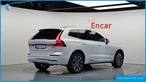 VOLVO XC60 B5 ULTRA BRIGHT