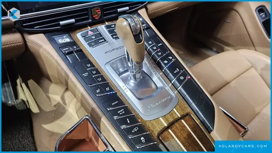 PORSCHE PANAMERA 4.8 TURBO