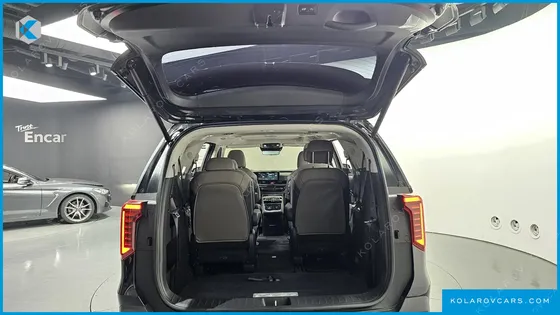 KIA CARNIVAL GASOLINE 9-SEATER GRAVITY