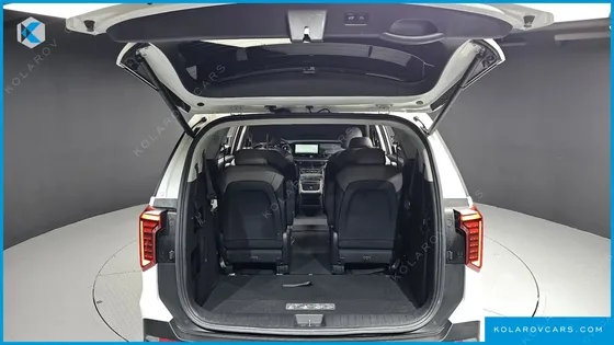 KIA CARNIVAL DIESEL 9-SEATER NOBLESSE