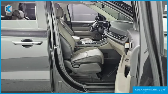 KIA CARNIVAL HEV 9 SEATER PRESTIGE