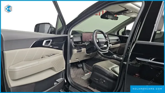 KIA CARNIVAL GASOLINE 7-SEATER GRAVITY