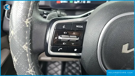 KIA CARNIVAL DIESEL 9-SEATER NOBLESSE