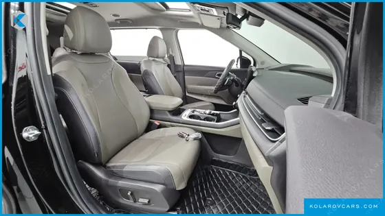 KIA CARNIVAL DIESEL 9-SEATER NOBLESSE