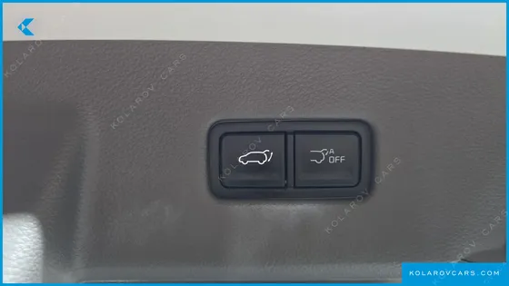 KIA CARNIVAL HEV 7SEATER NOBLESS
